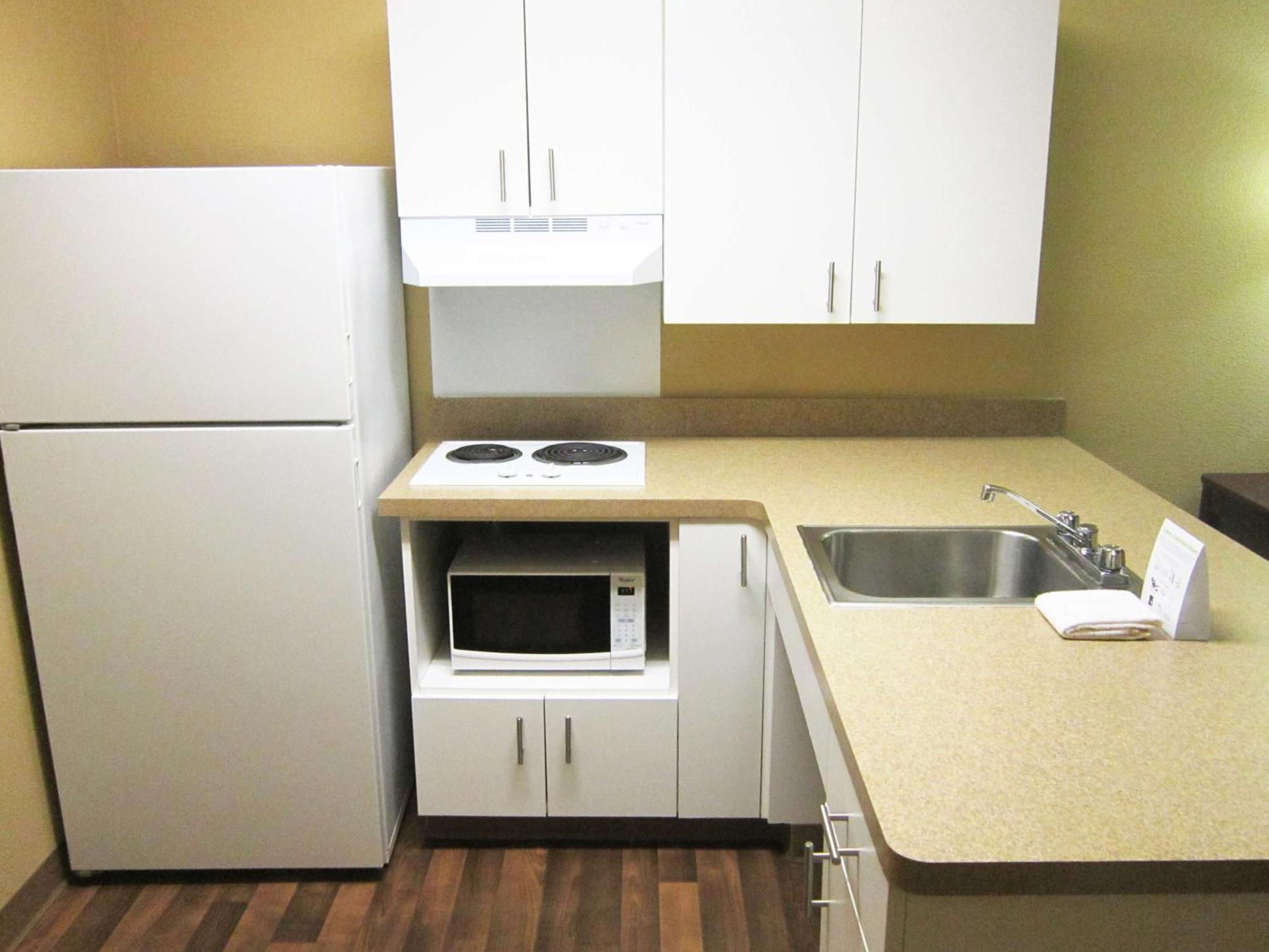 Extended Stay America Suites - Raleigh - Midtown Dış mekan fotoğraf