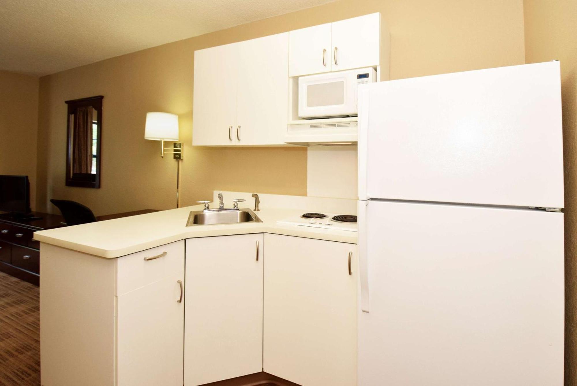 Extended Stay America Suites - Raleigh - Midtown Dış mekan fotoğraf